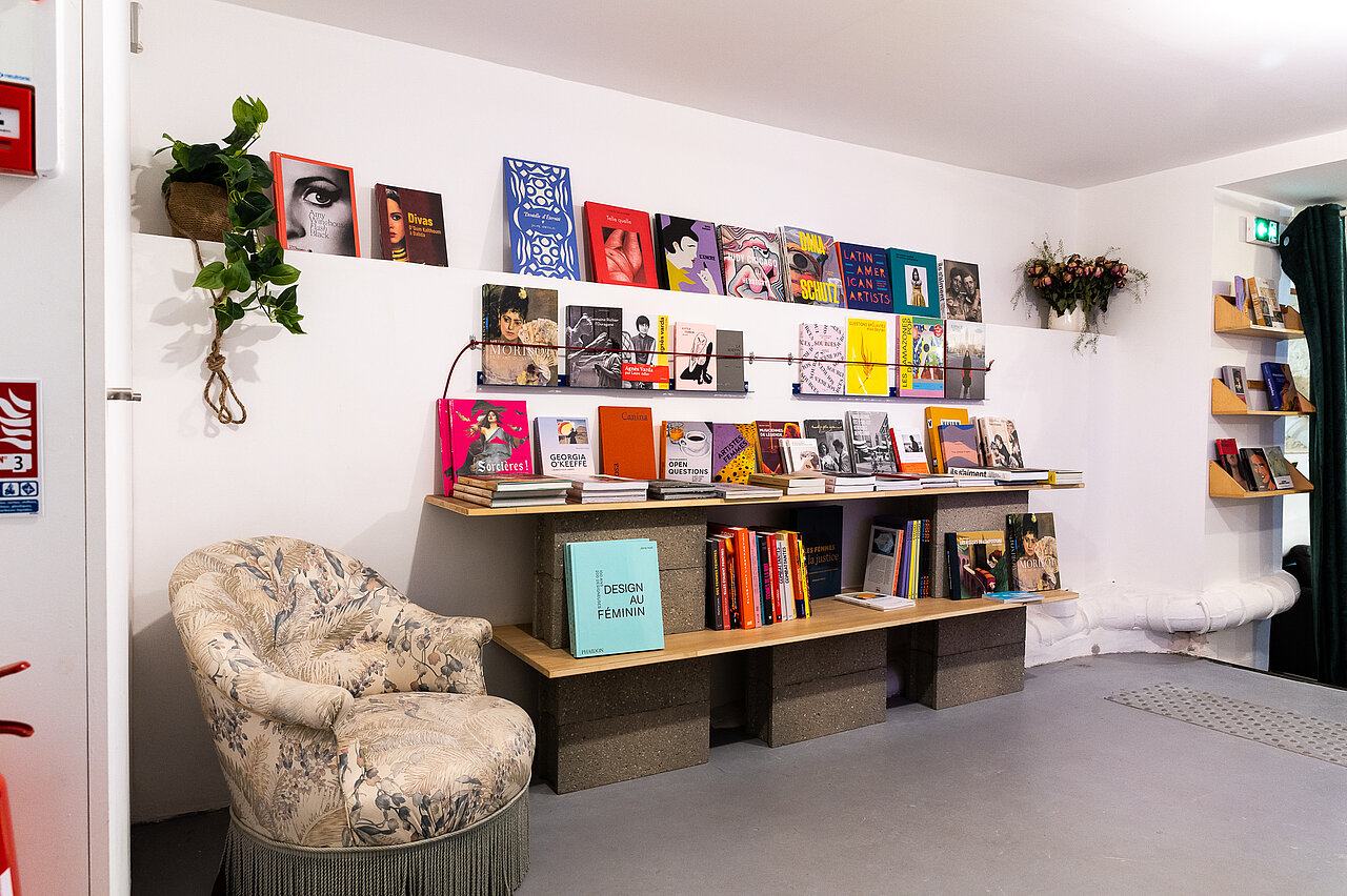 Violette and Co - Librairie féministe lesbienne Paris 11e