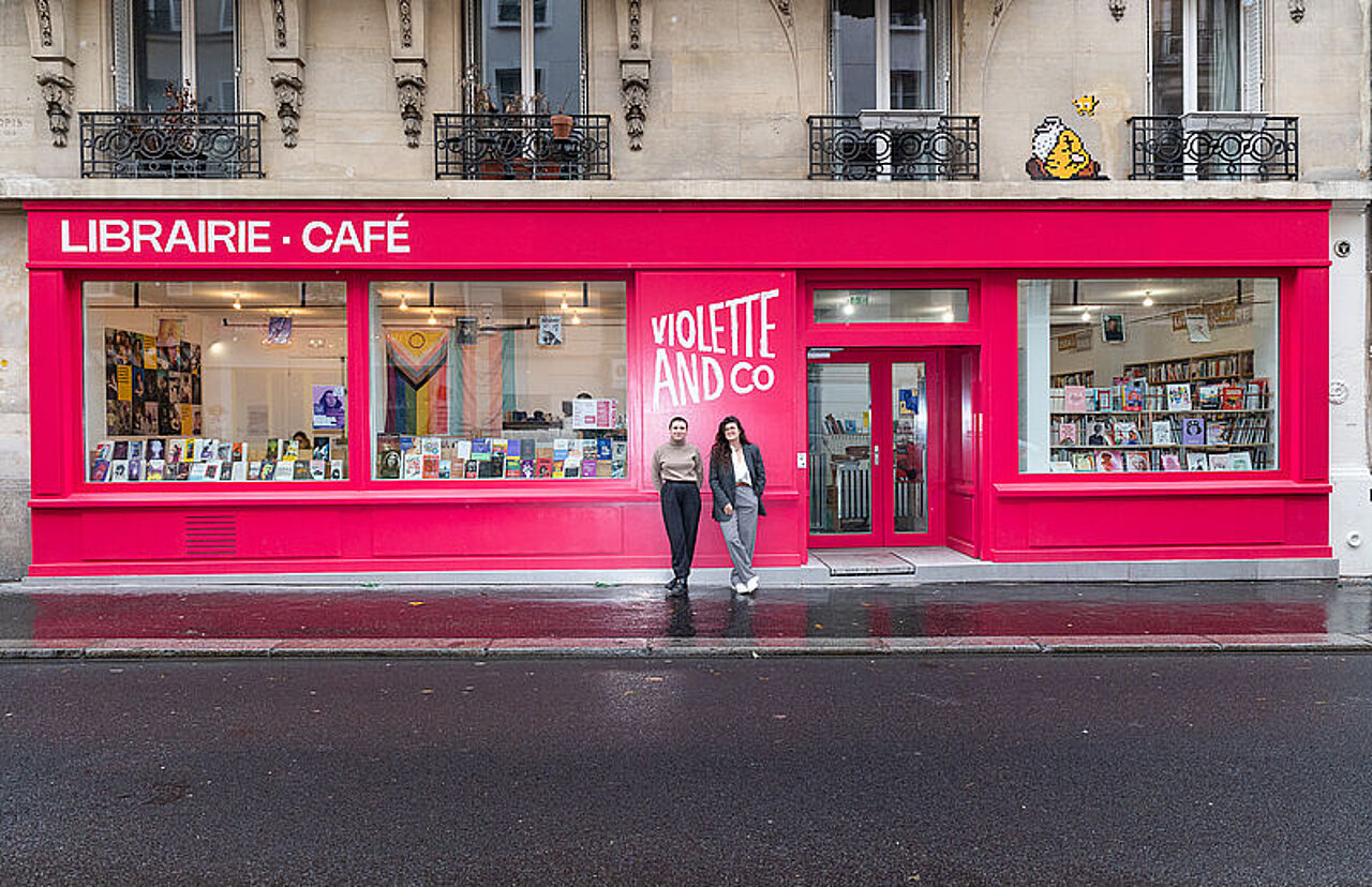 Librairie LGBT féministe Violette and co Paris comerces Paris 11e