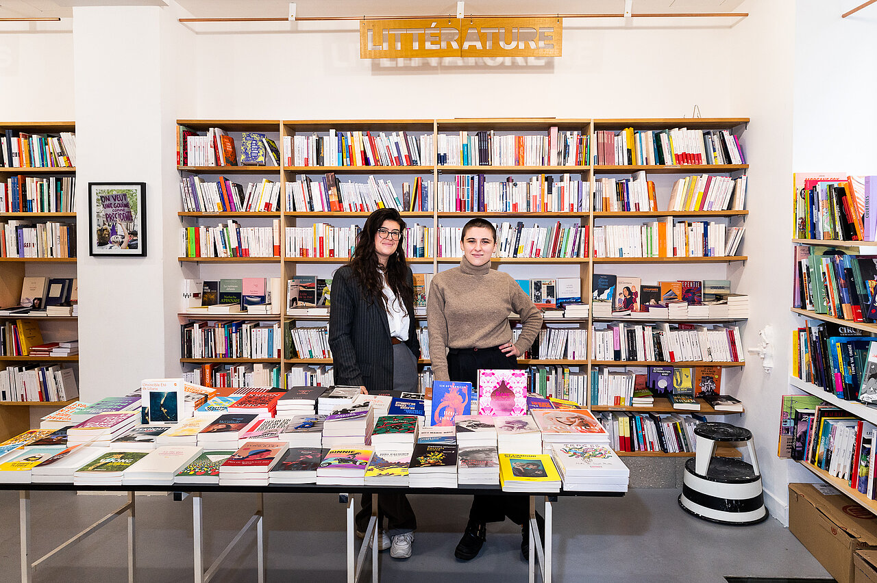 Violette and Co - Gérantes de la librairie LGBTQ+ Paris 11e