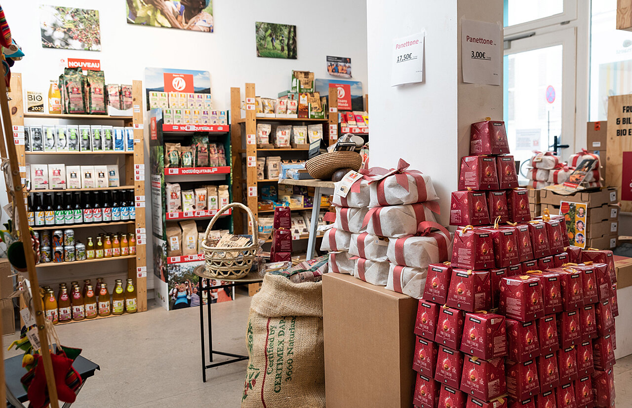 Artisans du Monde - Installation dans une boutique éphémère Paris 10e