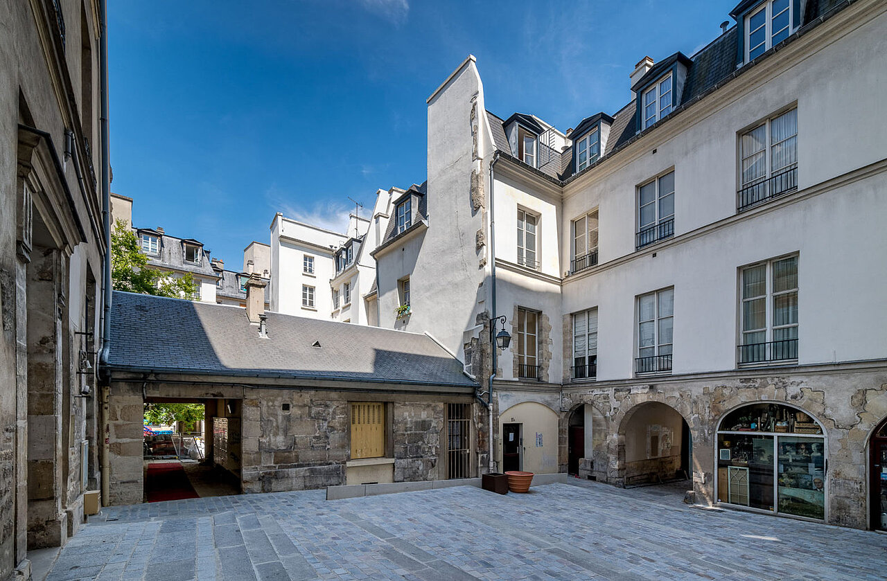 Boutiques et ateliers du Village Saint-Paul à Paris 4e