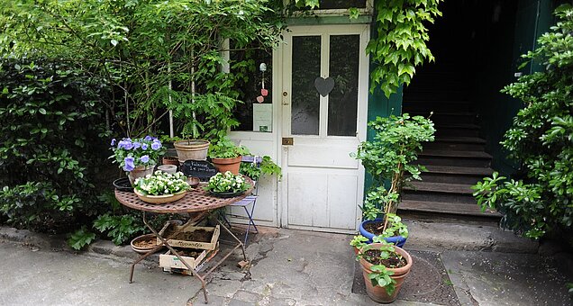 Entrée d'un atelier à la villa Marie Vassilieff