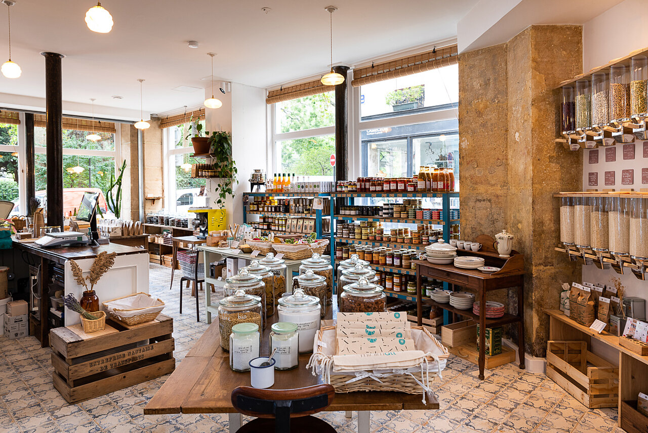 Intérieur épicerie Coeur Paris 11e