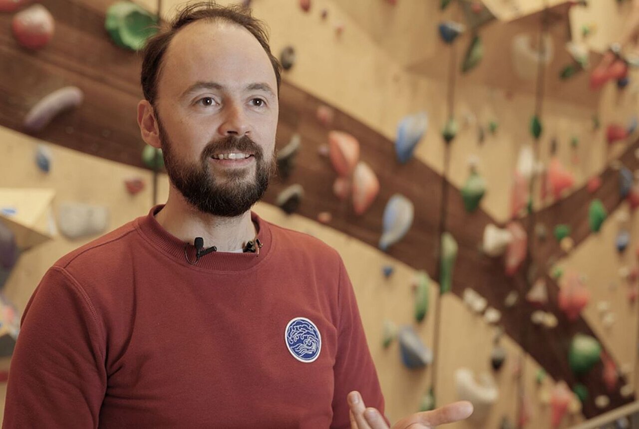 Climbing District - Salle d'escalade - Commerce installé dans le 8e arrondissement de Paris