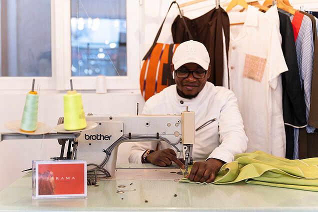 Atelier Jarama - Atelier vêtements africains Paris 18e