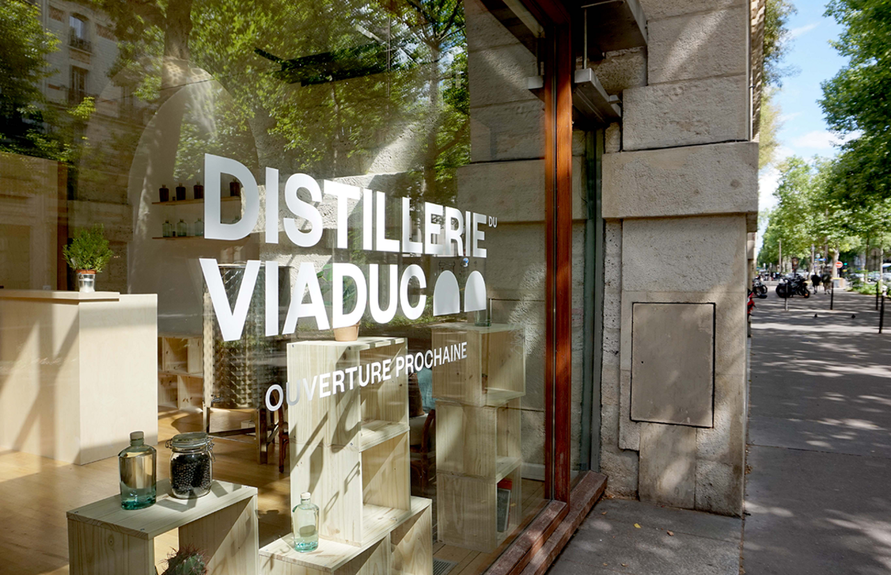 Vitrine Distillerie du Viaduc Paris 12e