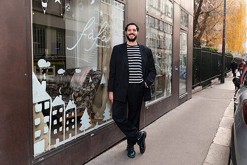 Fafa bouquinerie-café du 18e arrondissement